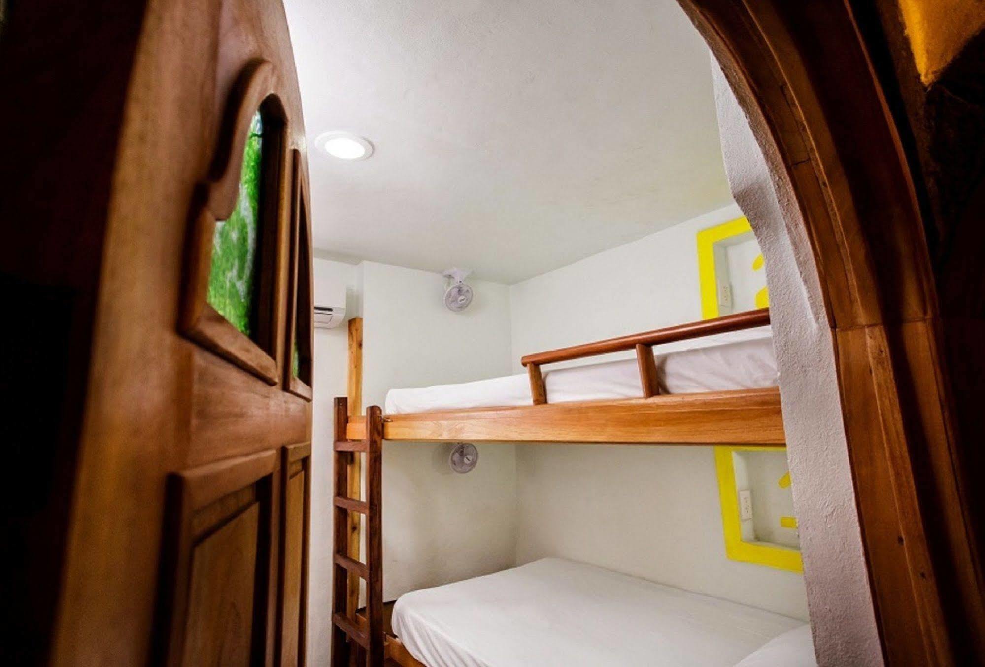 Hostel Natura Cancún Eksteriør bilde